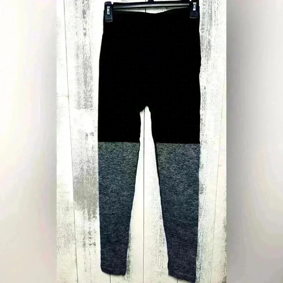 Gymshark Pants - Gymshark Women's Seamless Two Tone Leggings